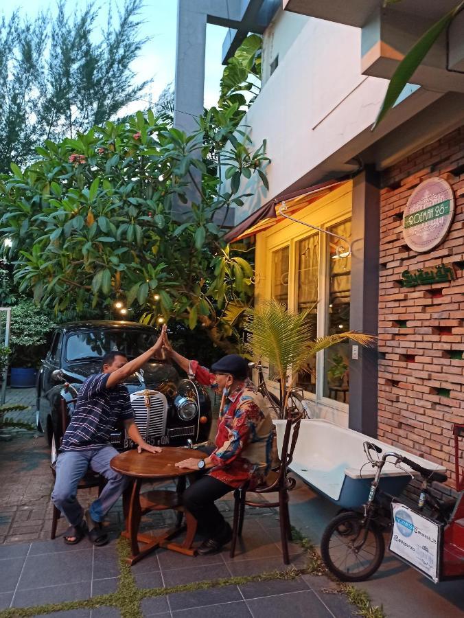 Roemah 28 Syariah Medan Exterior foto